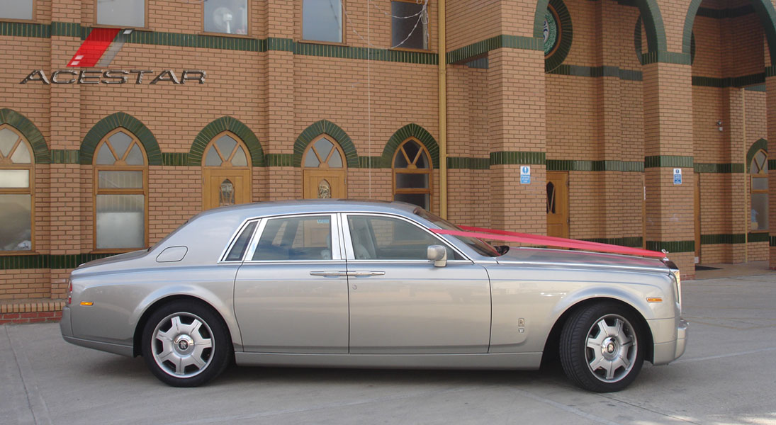 Ace-Star-Rolls-Royce-Phantom-Silver